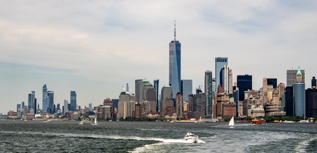 AUD/CAD technical chart analysis showing pivot levels and price action