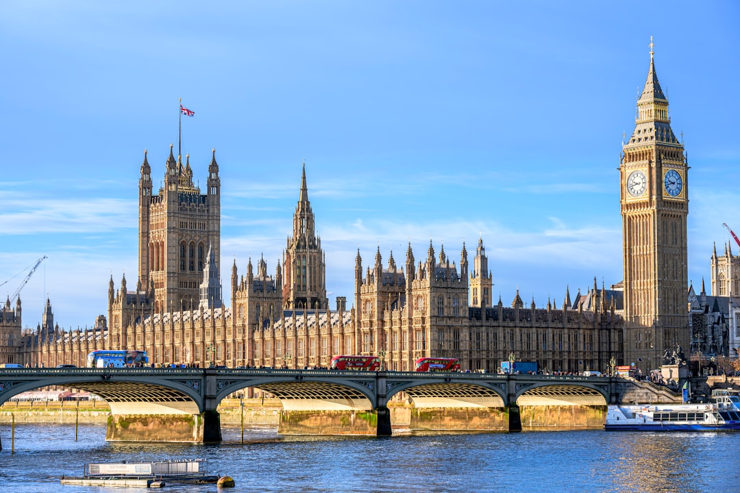 BNB USD Price Chart Analysis January 26 2026