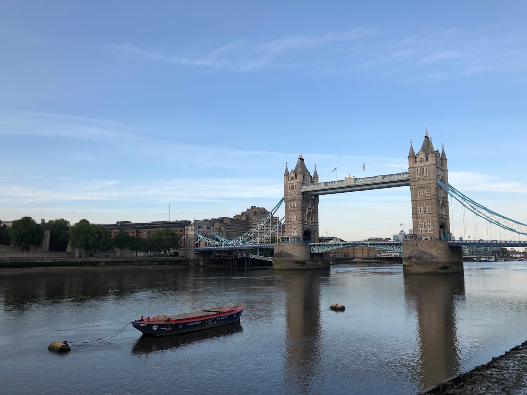 Bitcoin BTC trading chart showing key $89,000 pivot level