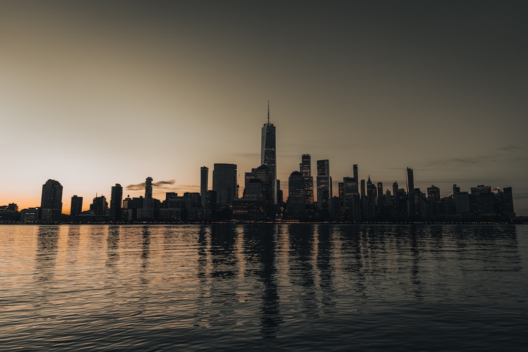 CAD/JPY Candlestick Chart Analysis showing 114.000 Pivot Level