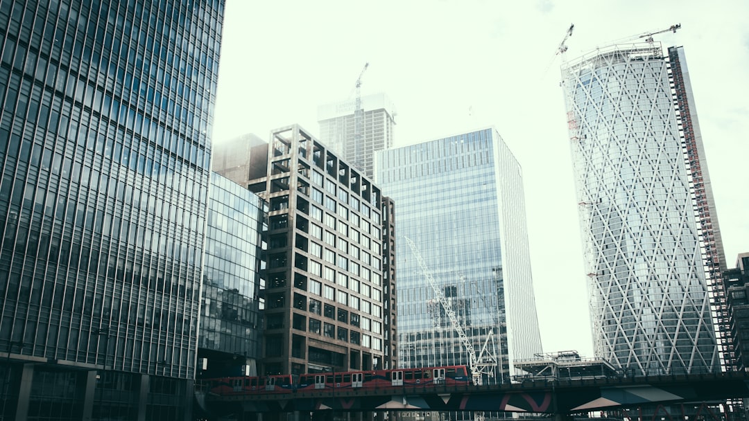 CSX freight train representing industrial earnings and transport sector market analysis