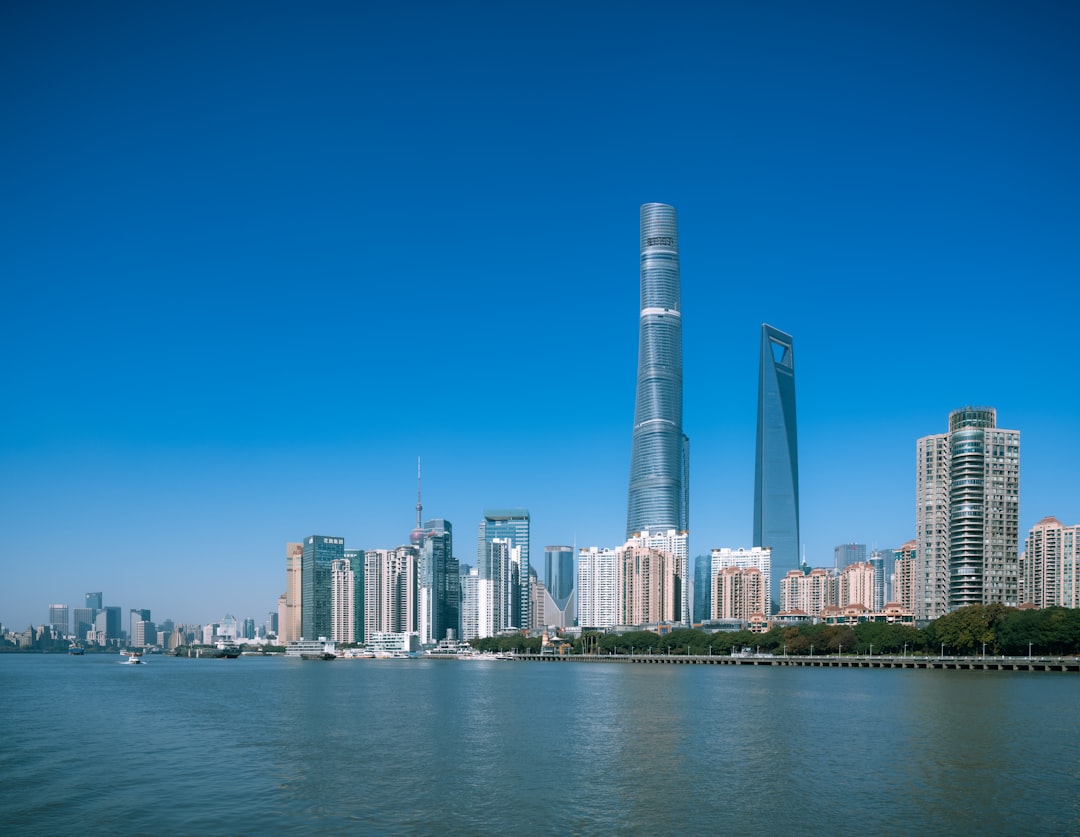 Dash (DASH) cryptocurrency price chart with market indicators