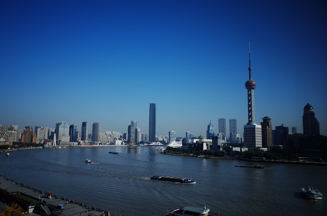 Dogecoin (DOGE) price chart fluctuating amidst downtrend and market volatility