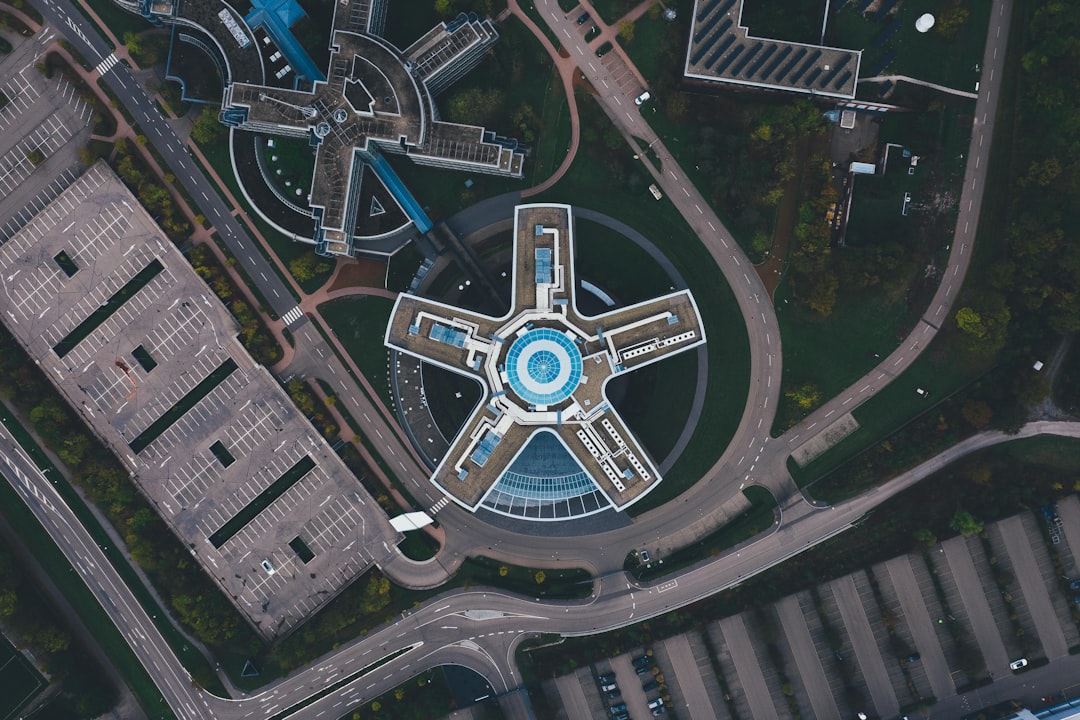 European economic indicators chart showing inflation and interest rates