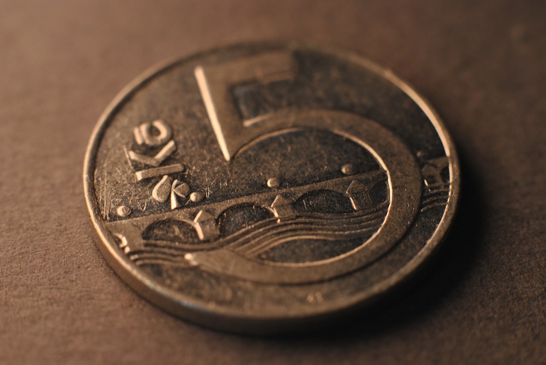 GBPJPY chart showing volatility and key support/resistance levels