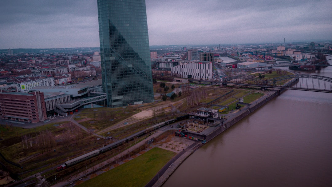 Germany inflation chart showing 2.2 percent average for 2025