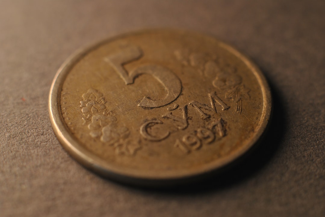 Global economic growth chart showing deceleration through 2026