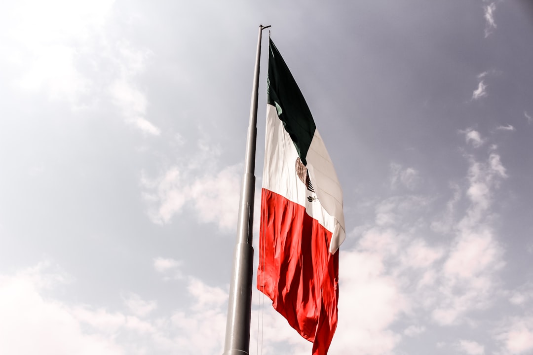 Stock market chart displaying the IPC Index movement with technical indicators