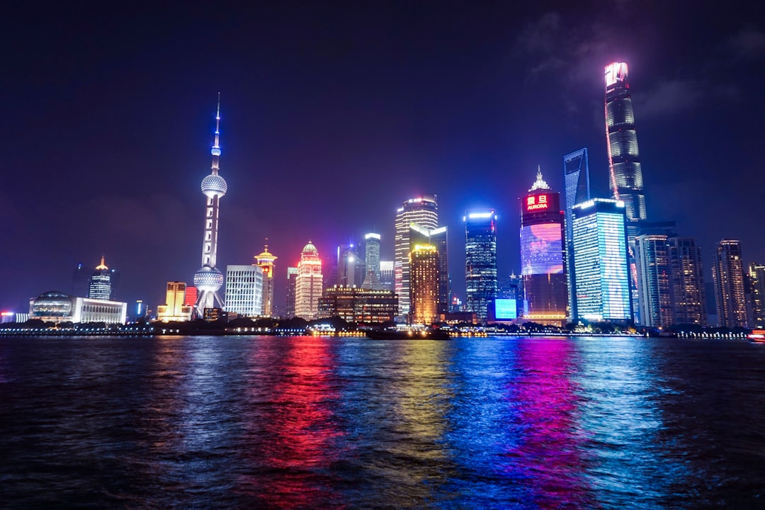 Malawi Kwacha banknotes illustrating economic challenges and inflation targets