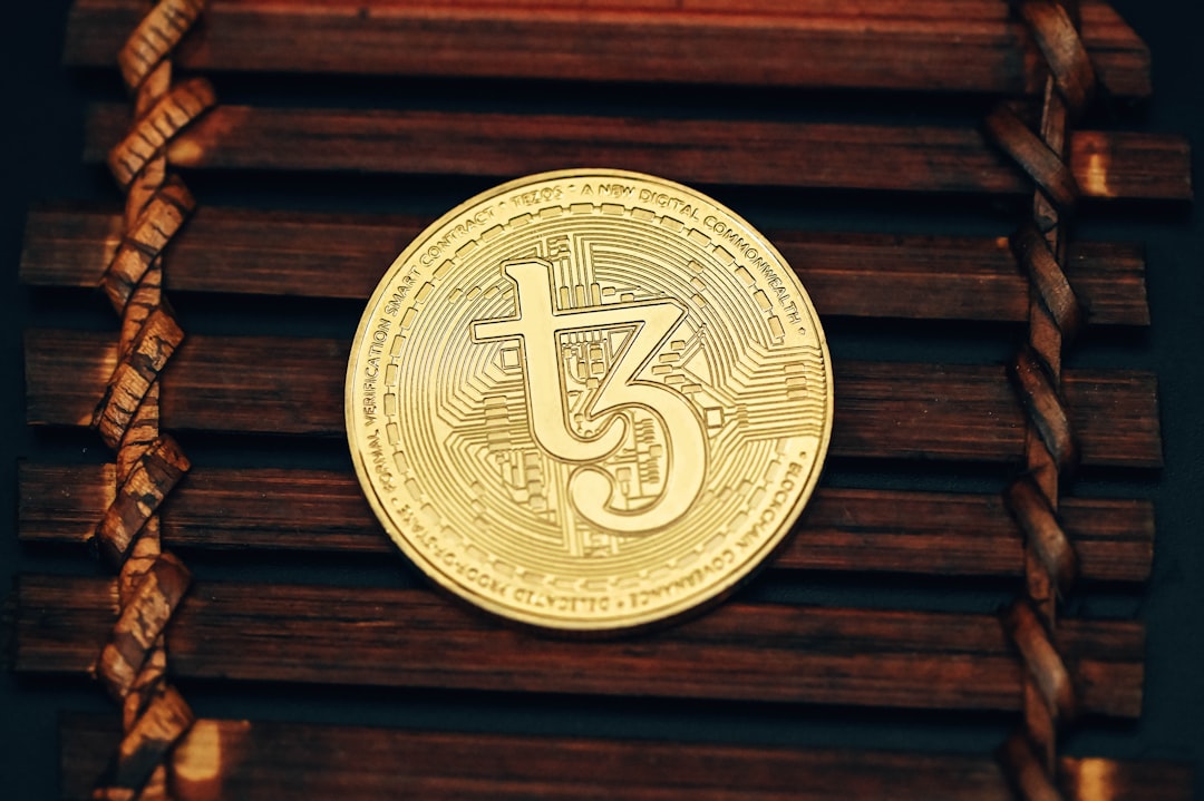 Moonbirds (BIRB) cryptocurrency price chart showing a downward trend