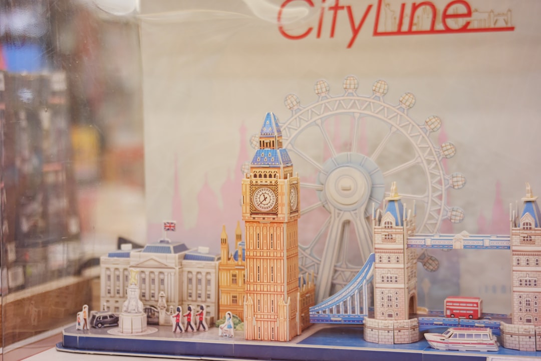 NZD/USD currency pair technical chart showing pivot and resistance levels