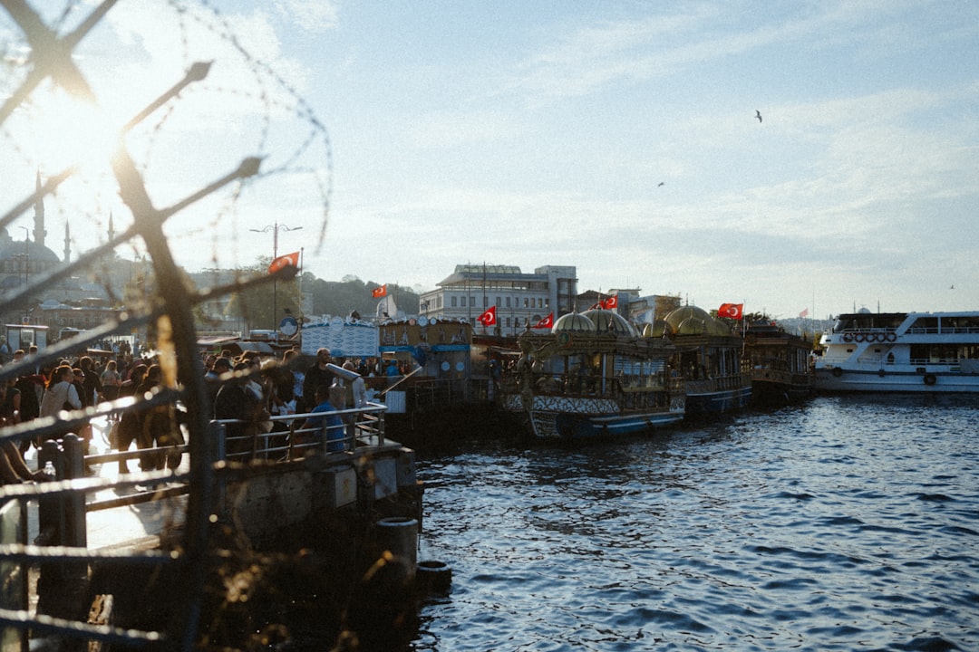 PAX Gold analysis chart showing price levels and support zones