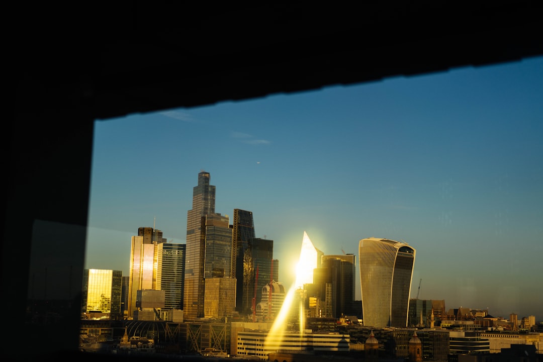 Regeneron REGN stock price chart analysis and earnings pivot