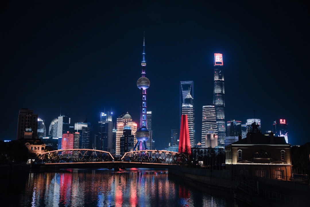 US 500 stock market index chart showing sector rotation trends