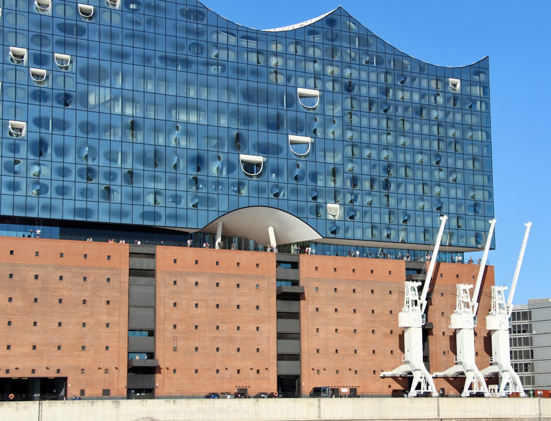 Shanghai Composite Stock Market Graph Analysis