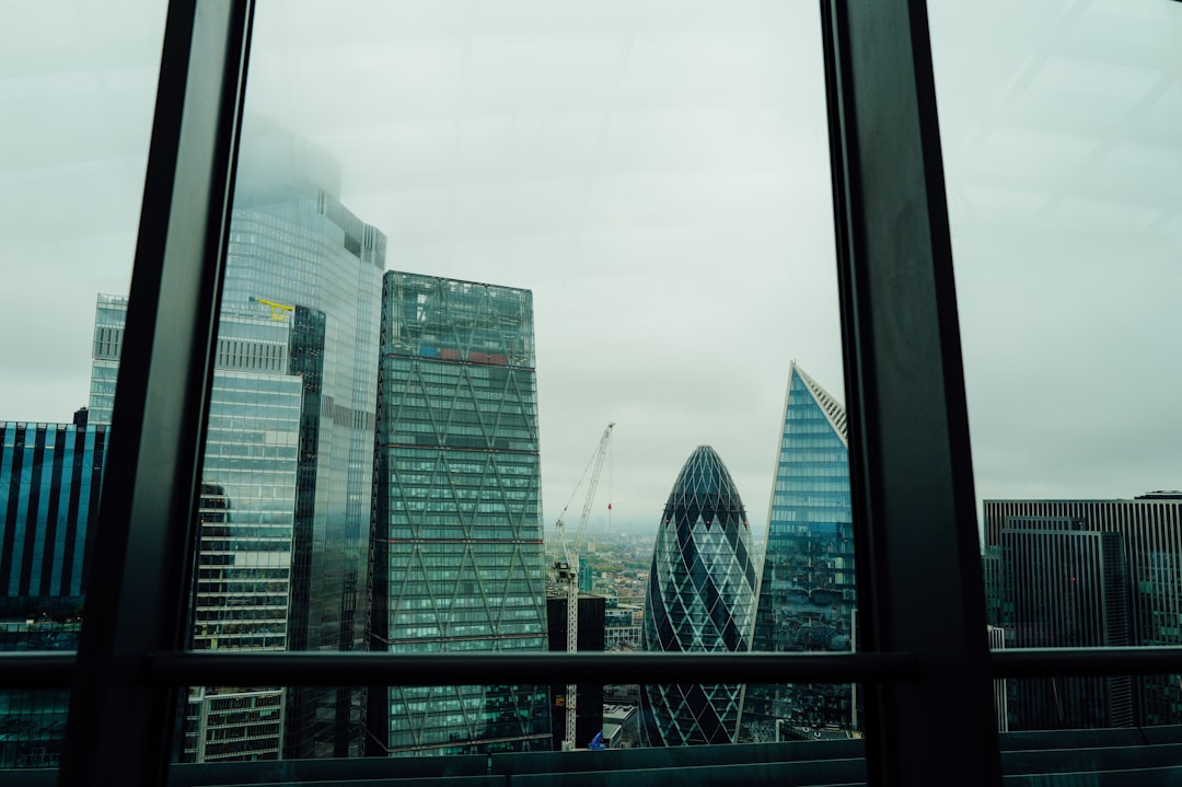 Silver bars dropping in value against a backdrop of global uncertainty, symbolizing today's price plummet.
