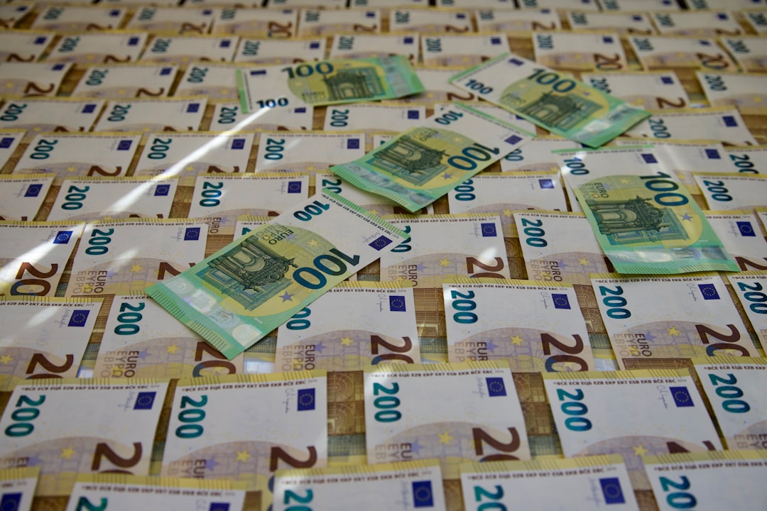 SoFi Technologies (SOFI) price chart and earnings analysis