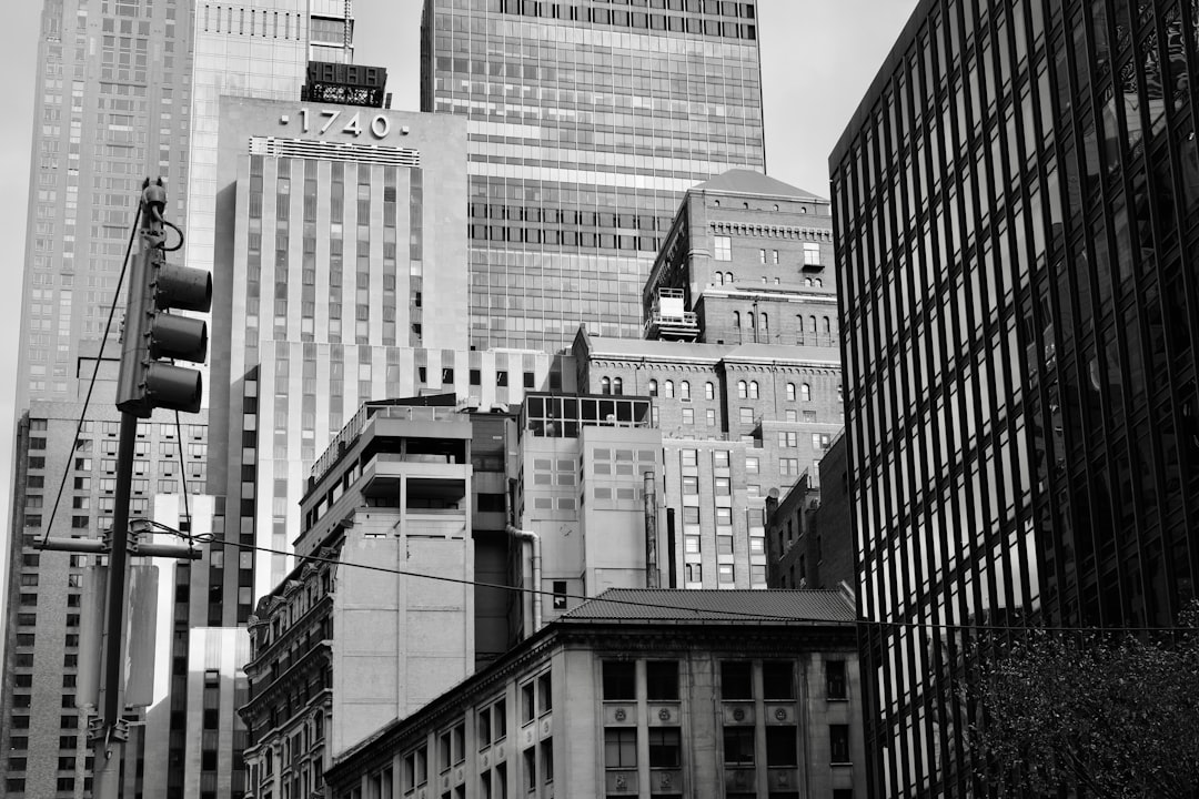 Economic chart representing US labor market cooling and job openings data