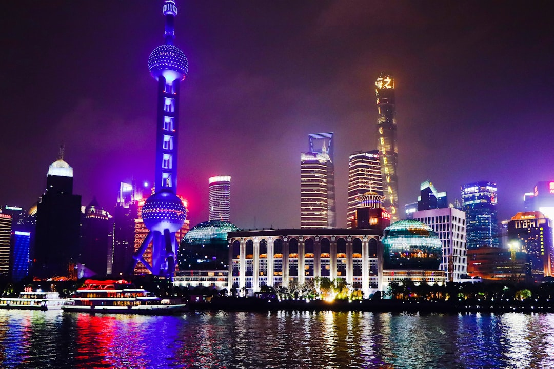 Graph showing rising US 10-Year Treasury yields as a potential black swan event