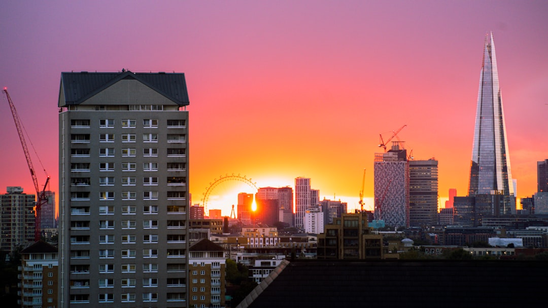 US30 Index technical analysis chart showing 491 resistance gate and 490 pivot