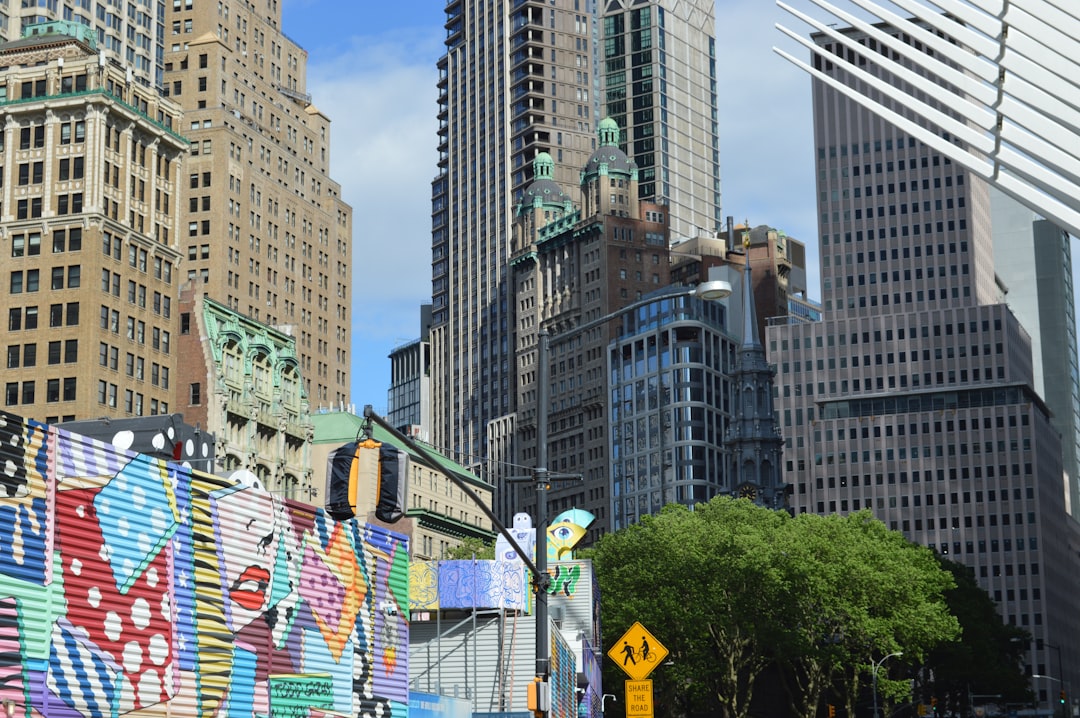 US500 chart showing volatility and key trading levels