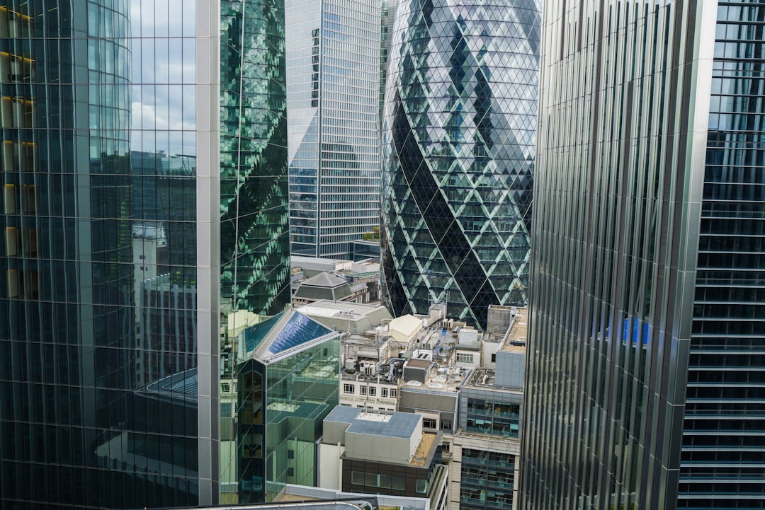 USD/SGD forex market chart analysis with technical levels