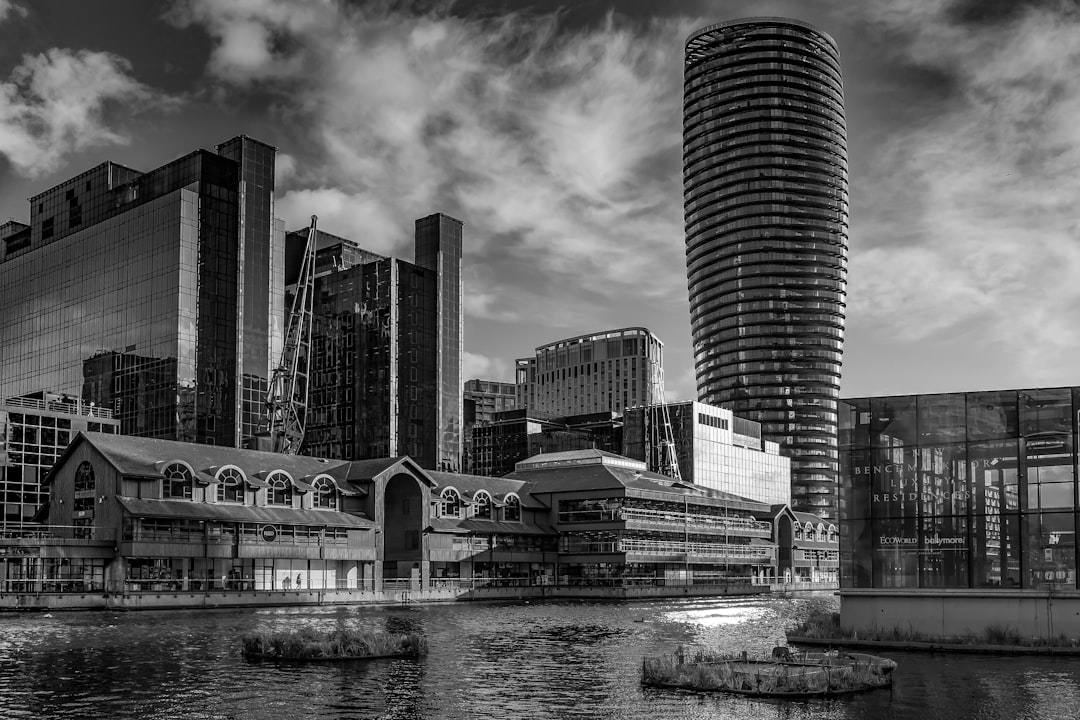 XAUT Price Chart Analysis showing pivot levels and resistance