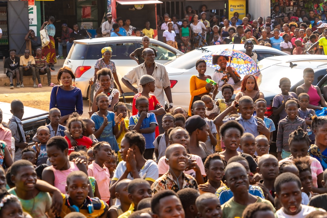 尚比亞央行宣布降息75基點至13.50%，因通膨放緩。