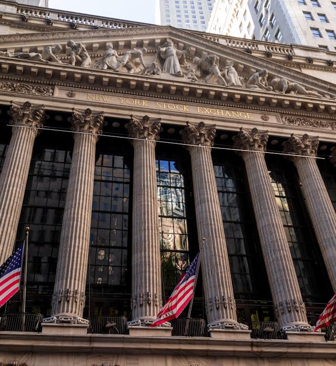 AI agent with a chaotic digital background, symbolizing the 'Agents of Chaos' research paper's findings on vulnerabilities