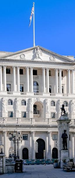 Bond graphs showing yield curves and market volatility