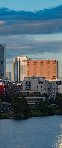 Chart illustrating bond yield spreads over a German Bund, highlighting European spread risk