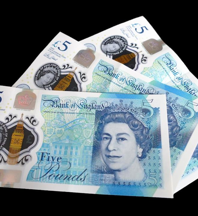 Emerging market bond yields divergance chart