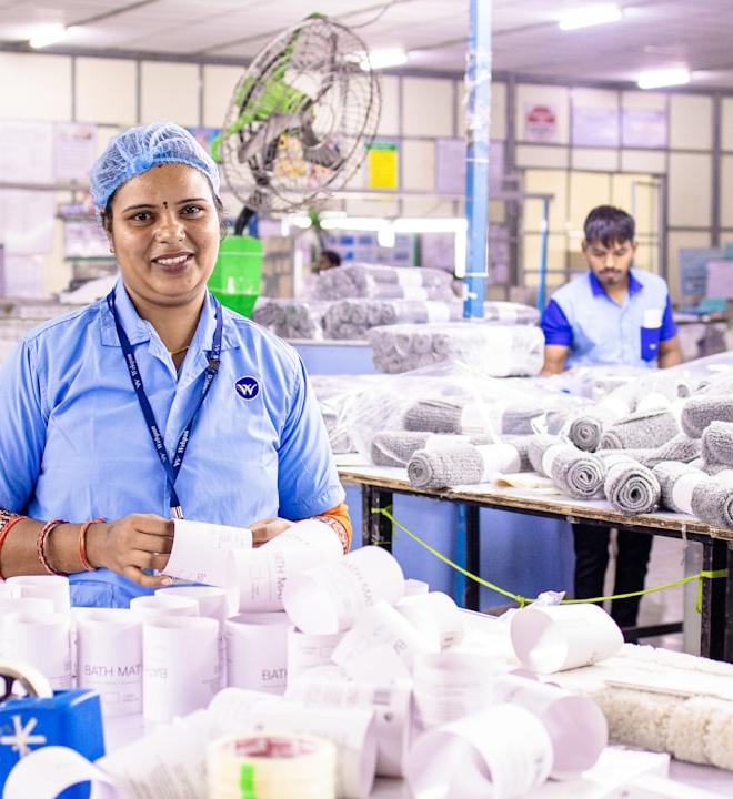 Euro Stoxx 50 (EU50) Index chart superimposed with key technical levels and geopolitical news headlines, indicating market volatility.