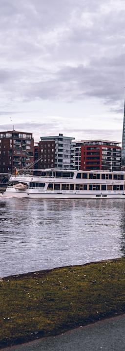 Euro Area unemployment data and labor market resilience analysis