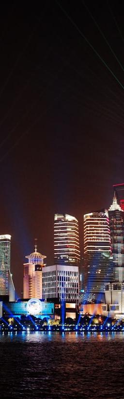 EURUSD chart displaying price action around key support and resistance levels with technical indicators.