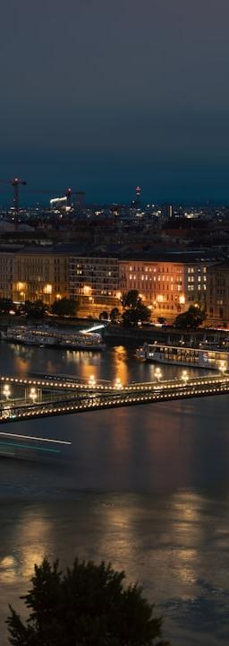 FR40 index chart showing price action and key levels