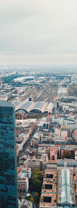 Chart showing UK 10Y Gilt yield movements against key market indicators