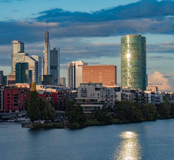 Optimism (OP) cryptocurrency chart showing price movement amidst market volatility