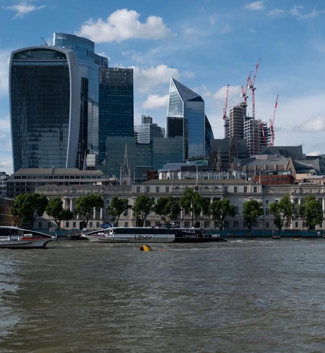 Swiss cityscape with people, symbolizing employment and economic activity