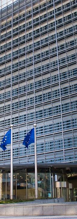 Nasdaq 100 Stock Market Index Chart Analysis