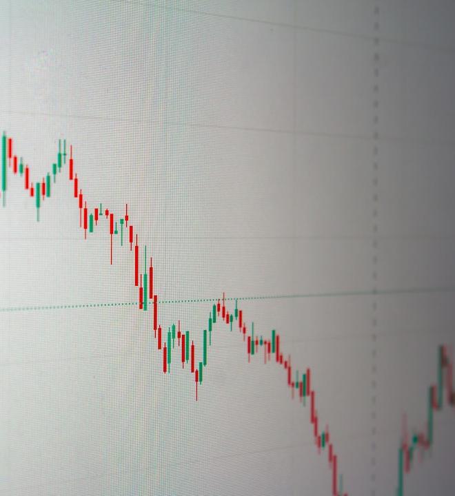 ZCash price chart showing downward trend amidst crypto scam crackdown.